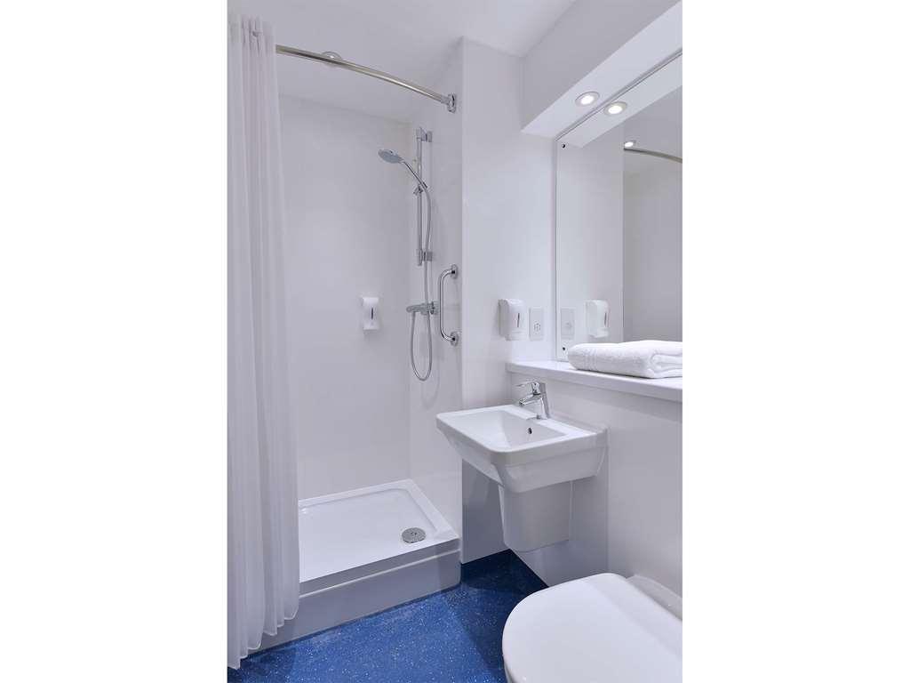 Travelodge 德罗伊特威奇 客房 照片