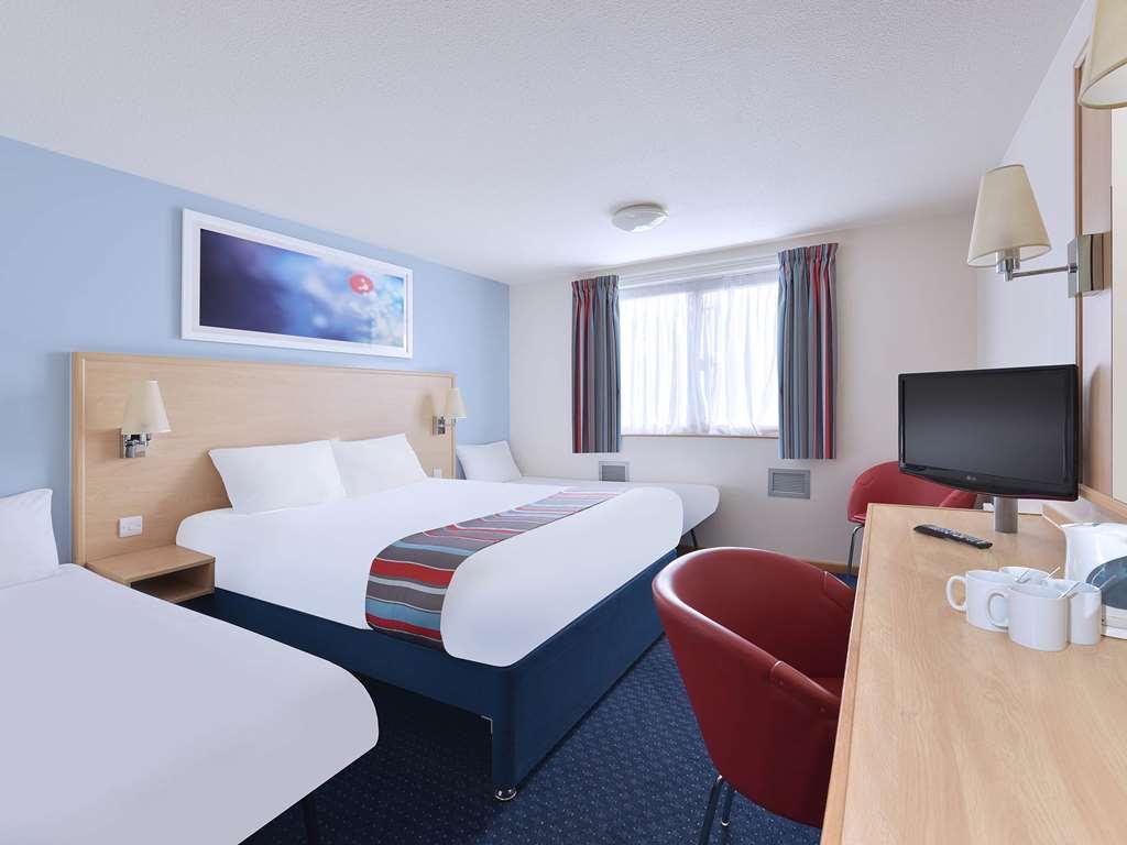 Travelodge 德罗伊特威奇 客房 照片