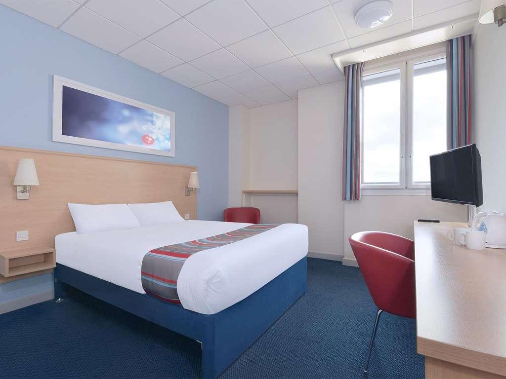 Travelodge 德罗伊特威奇 客房 照片